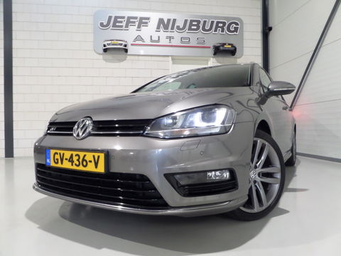 Volkswagen GOLF Variant 1.2 TSI Business Edition Connected R-Line "Origineel NL!" 1e eigenaar! Xenon-LED Apple-Carplay Trekhaak