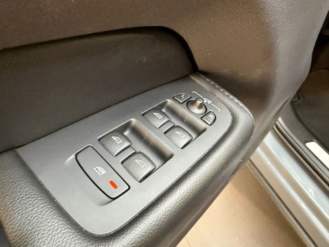 Volvo XC60 2.0 Recharge T6 AWD Inscription Pano|ACC|Keyless