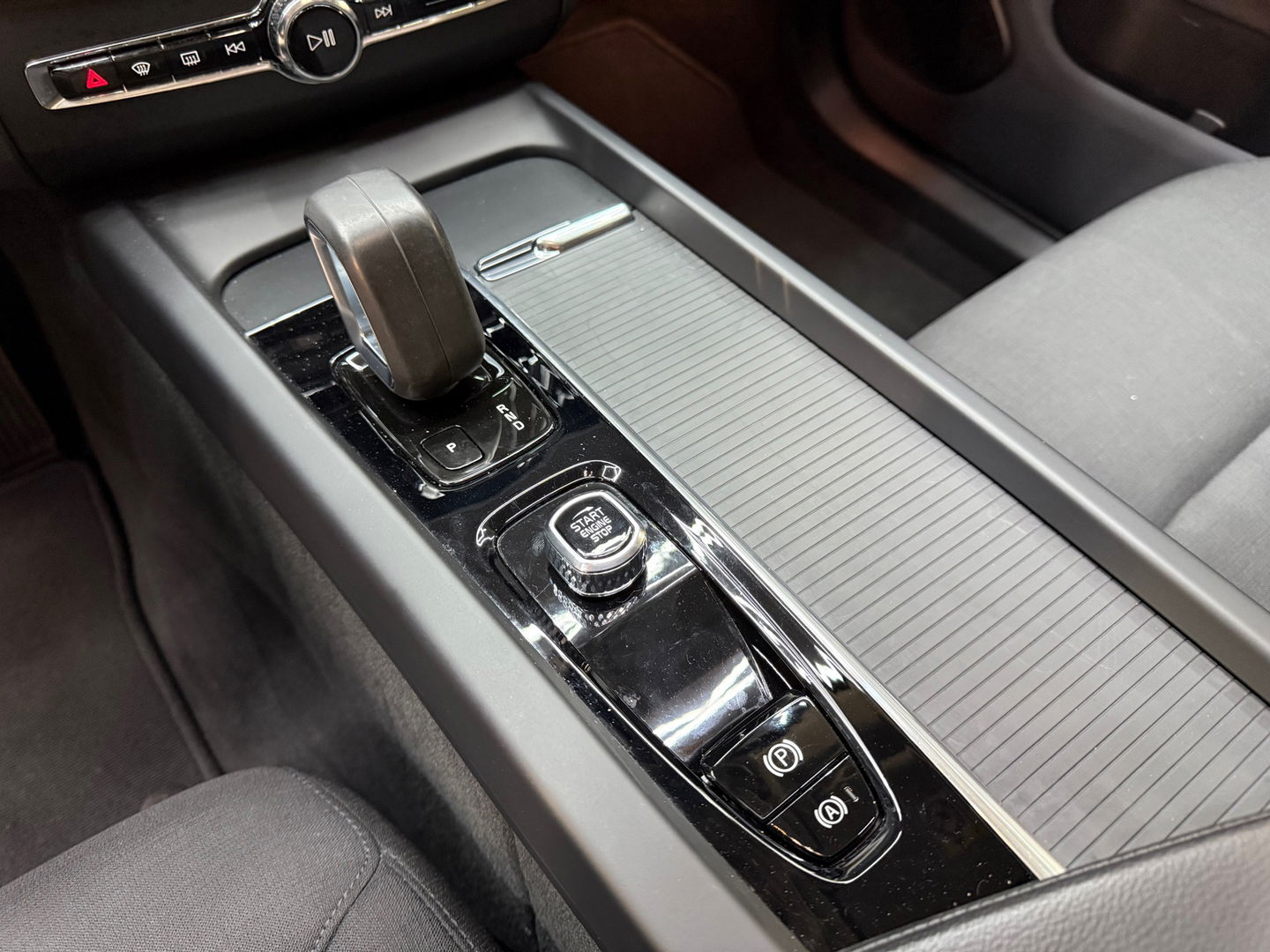 Volvo XC60 2.0 Recharge T6 AWD Inscription Pano|ACC|Keyless