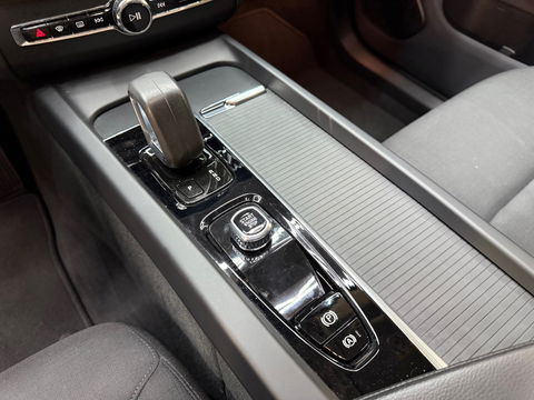 Volvo XC60 2.0 Recharge T6 AWD Inscription Pano|ACC|Keyless