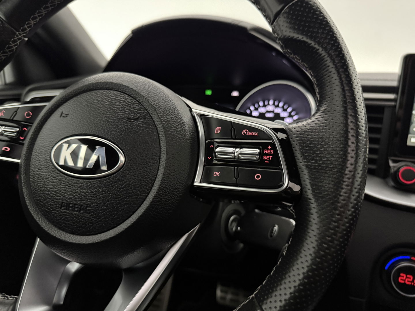 Kia ProCeed 1.5 T-GDi MHEV GT-Line | 170PK | Pano | Trekh | Camera | Carplay | Cruise | LED | NAP