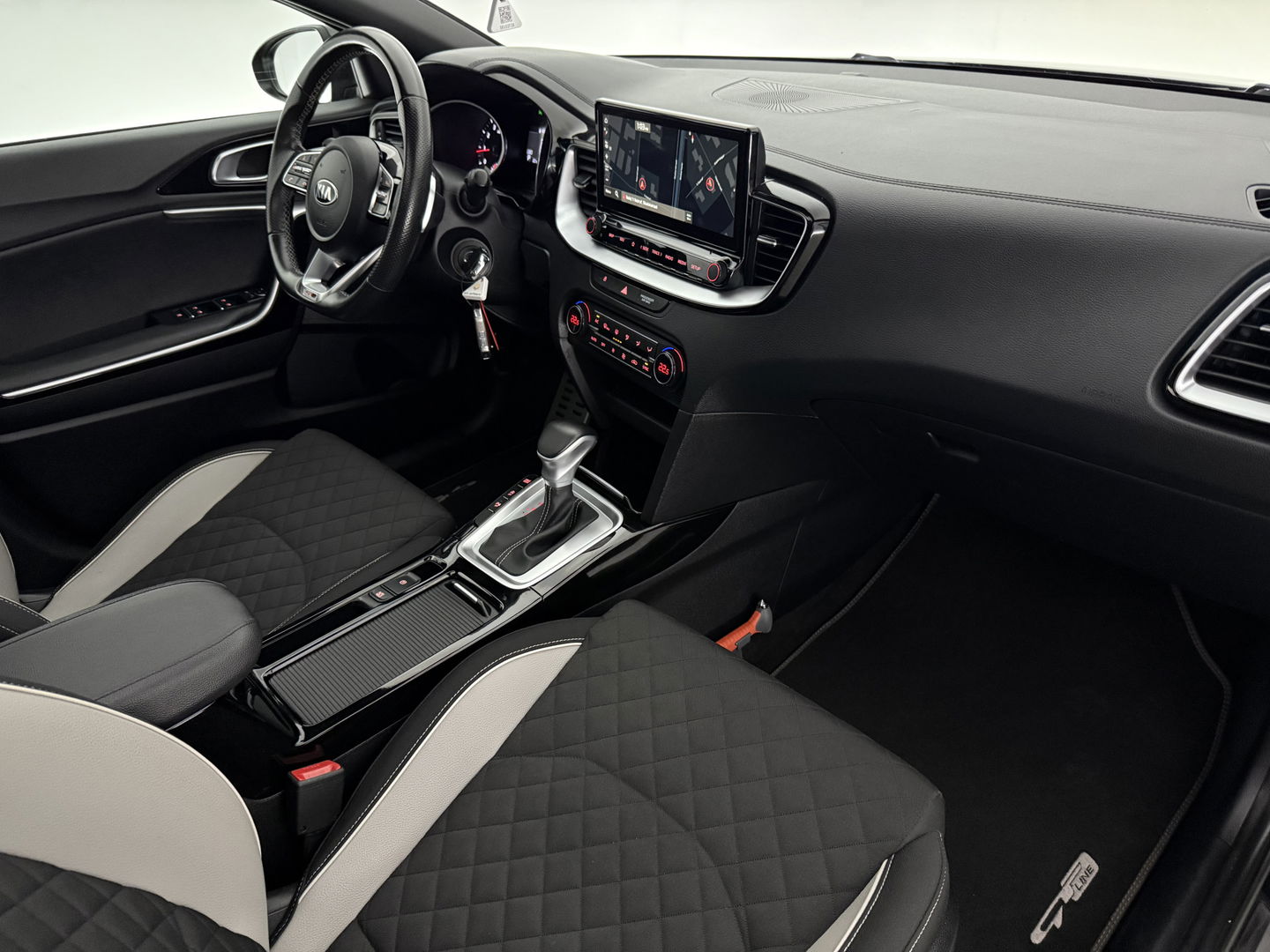 Kia ProCeed 1.5 T-GDi MHEV GT-Line | 170PK | Pano | Trekh | Camera | Carplay | Cruise | LED | NAP