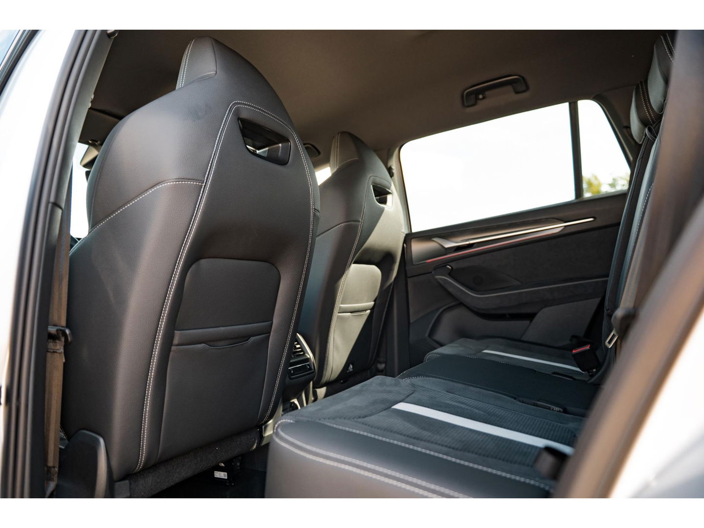 Škoda Kodiaq 1.5 TSI PHEV Sportline | TREKHAAK | ADAPTIVE CRUISE | 20" VELGEN