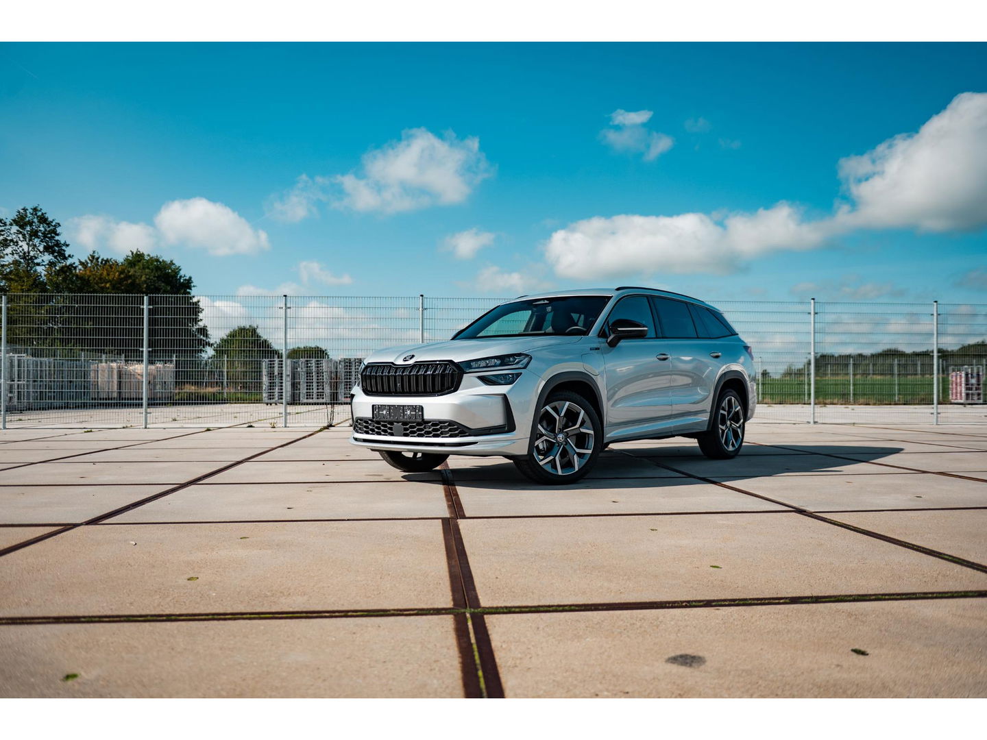 Škoda Kodiaq 1.5 TSI PHEV Sportline | TREKHAAK | ADAPTIVE CRUISE | 20" VELGEN