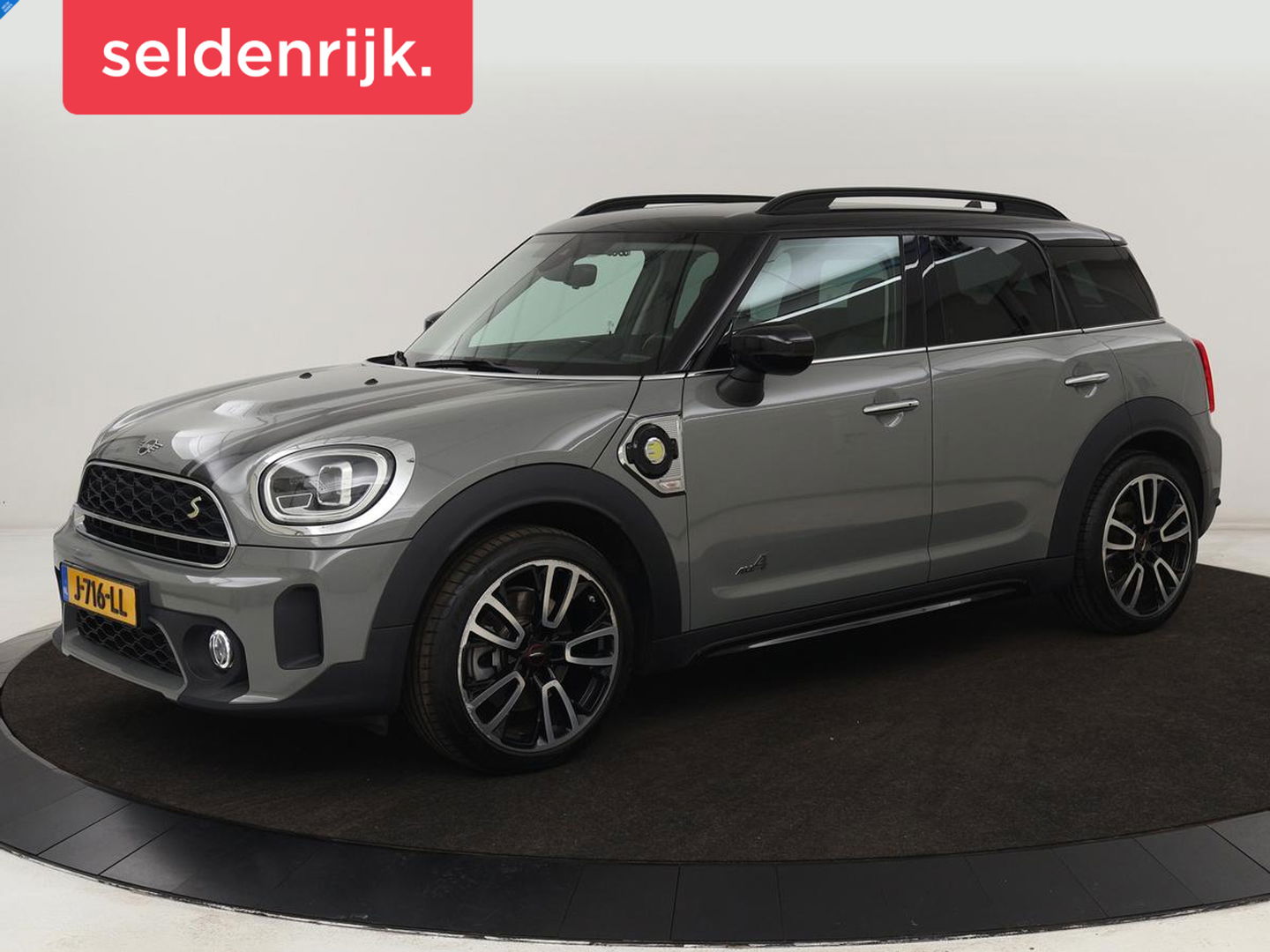 MINI Countryman 2.0 Cooper S E ALL4 | Carplay | Half leder | Navigatie | Cruise control | 19'' | Airco | Full LED | Digital Cockpit | Parkeerhulp | PHEV | Plug In