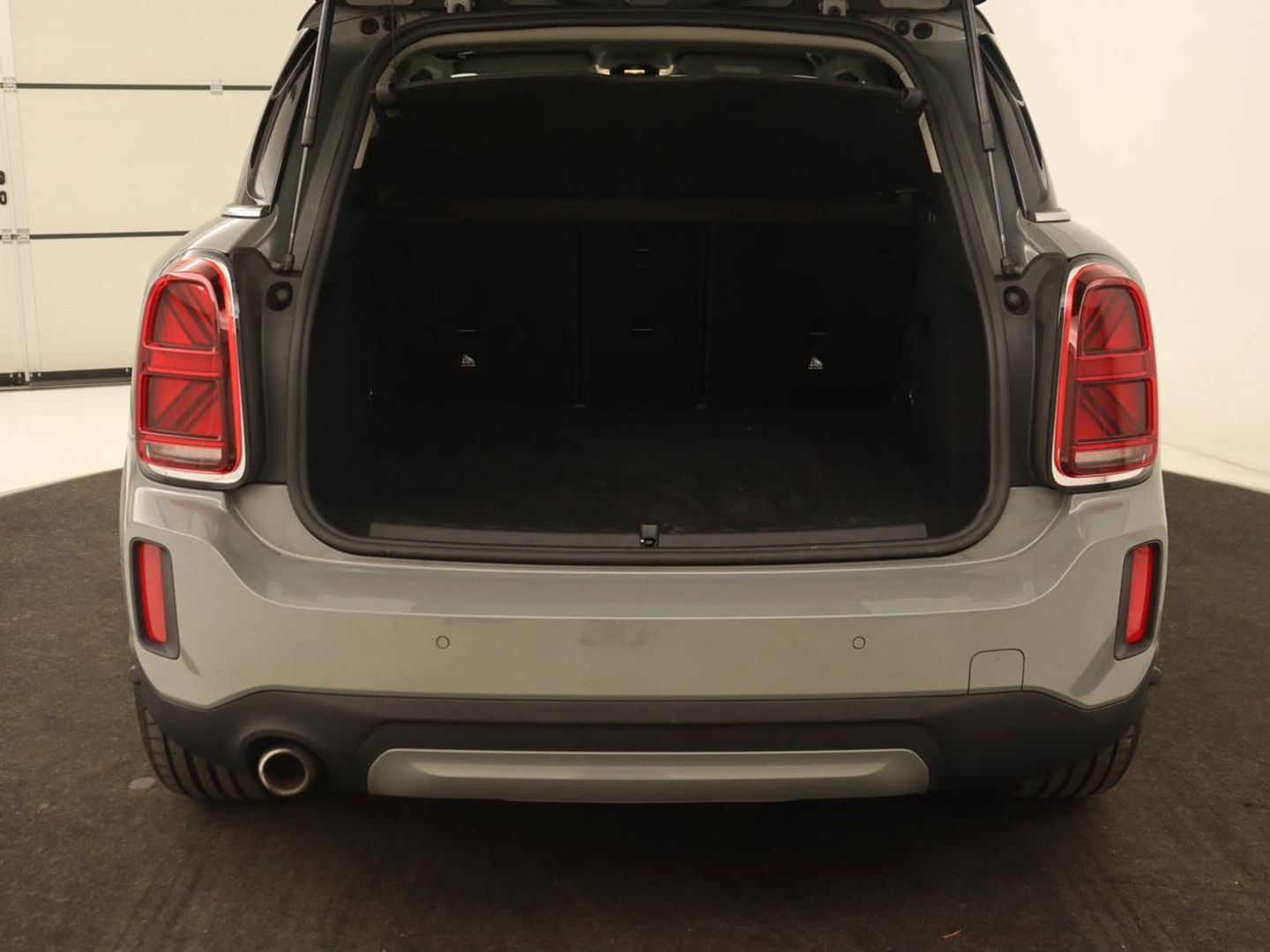 MINI Countryman 2.0 Cooper S E ALL4 | Carplay | Half leder | Navigatie | Cruise control | 19'' | Airco | Full LED | Digital Cockpit | Parkeerhulp | PHEV | Plug In