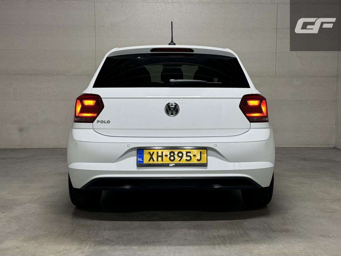 Volkswagen Polo 1.0 TSI 17” R-Line Airco ACC Carplay NAP