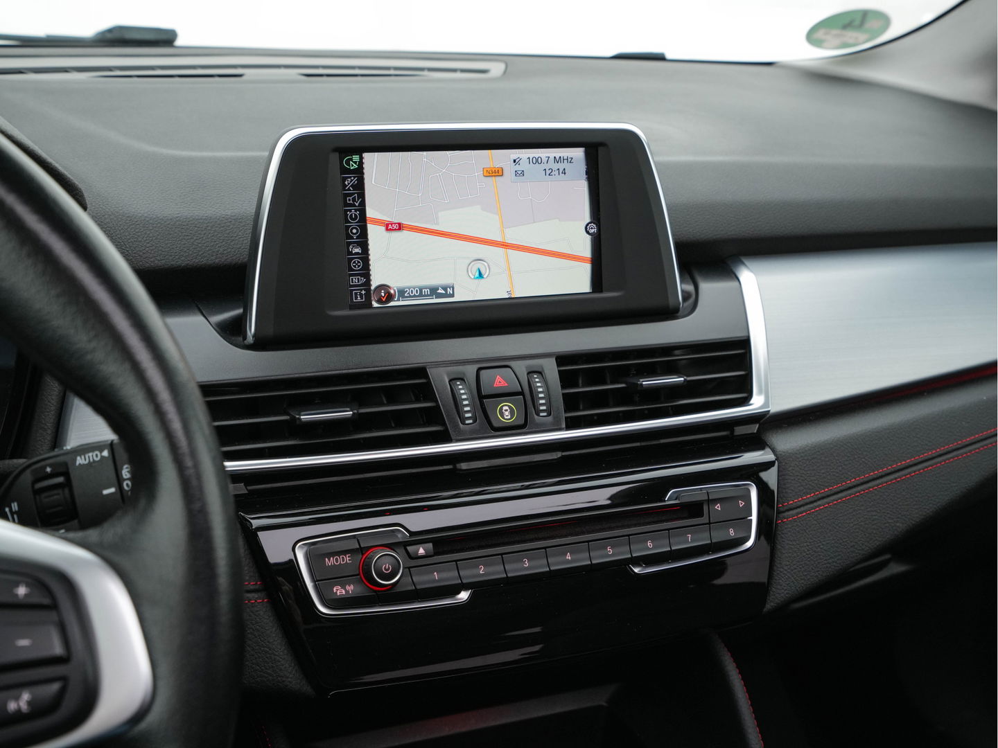 BMW 2 Serie Active Tourer 216d Centennial Executive Sport-line *PANO | FULL-LED | NAVI-FULLMAP | SPORT-SEATS | KEYLESS | ECC | PDC | CRUISE | PRIVACY-GLASS | TOWBAR | 17''ALU*