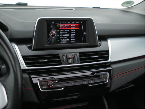 BMW 2 Serie Active Tourer 216d Centennial Executive Sport-line *PANO | FULL-LED | NAVI-FULLMAP | SPORT-SEATS | KEYLESS | ECC | PDC | CRUISE | PRIVACY-GLASS | TOWBAR | 17''ALU*