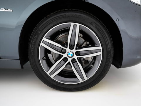 BMW 2 Serie Active Tourer 216d Centennial Executive Sport-line *PANO | FULL-LED | NAVI-FULLMAP | SPORT-SEATS | KEYLESS | ECC | PDC | CRUISE | PRIVACY-GLASS | TOWBAR | 17''ALU*