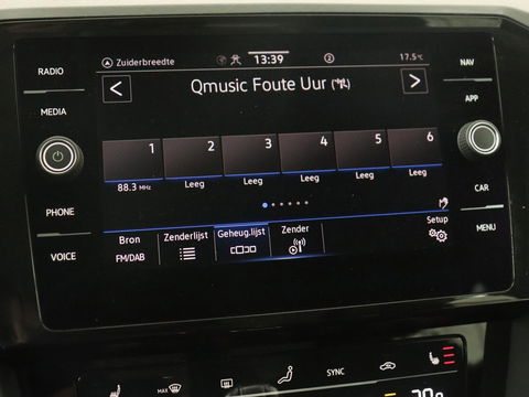 Volkswagen Passat 1.4 TSI PHEV GTE | Trekhaak | Stoelverwarming | Massage | Camera | Adaptive cruise | Carplay | Navigatie | Side Assist | Matrix LED | Plug In