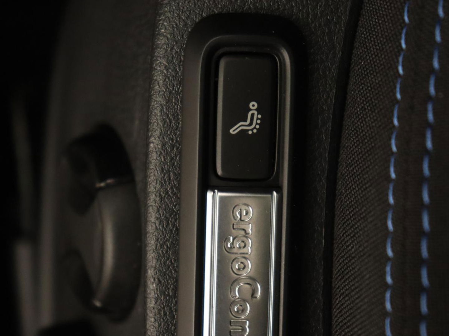 Volkswagen Passat 1.4 TSI PHEV GTE | Trekhaak | Stoelverwarming | Massage | Camera | Adaptive cruise | Carplay | Navigatie | Side Assist | Matrix LED | Plug In