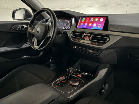 BMW 1 Serie 118i Sport Black Edition Navi Cruise CarPlay NAP