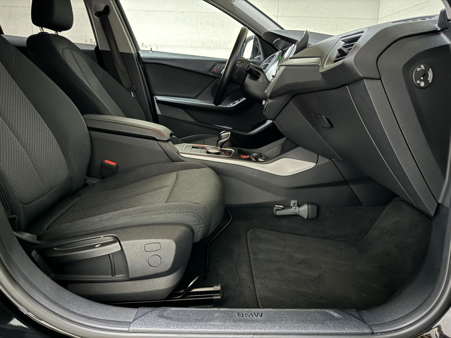 BMW 1 Serie 118i Sport Black Edition Navi Cruise CarPlay NAP