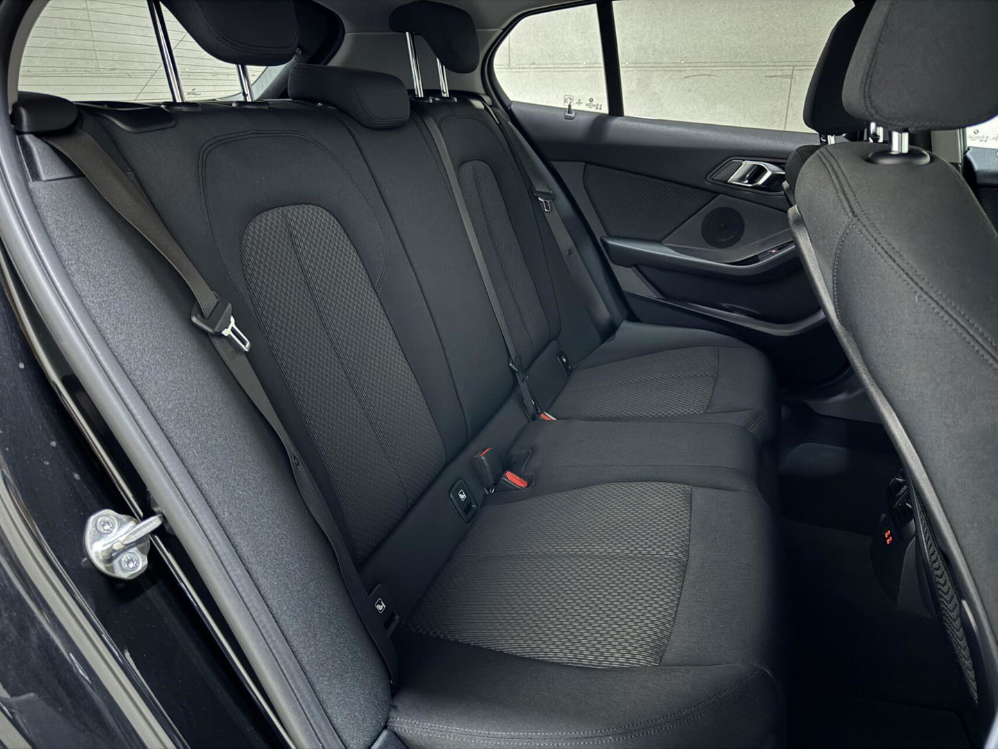 BMW 1 Serie 118i Sport Black Edition Navi Cruise CarPlay NAP