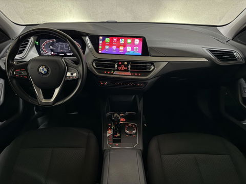 BMW 1 Serie 118i Sport Black Edition Navi Cruise CarPlay NAP