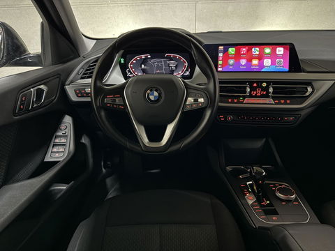 BMW 1 Serie 118i Sport Black Edition Navi Cruise CarPlay NAP