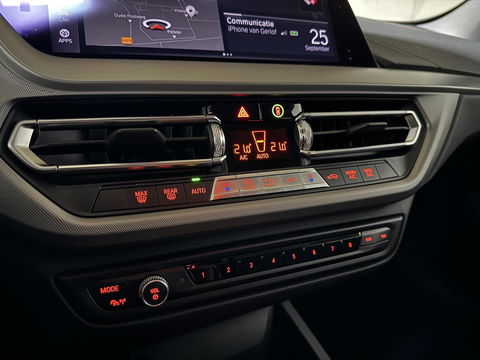 BMW 1 Serie 118i Sport Black Edition Navi Cruise CarPlay NAP