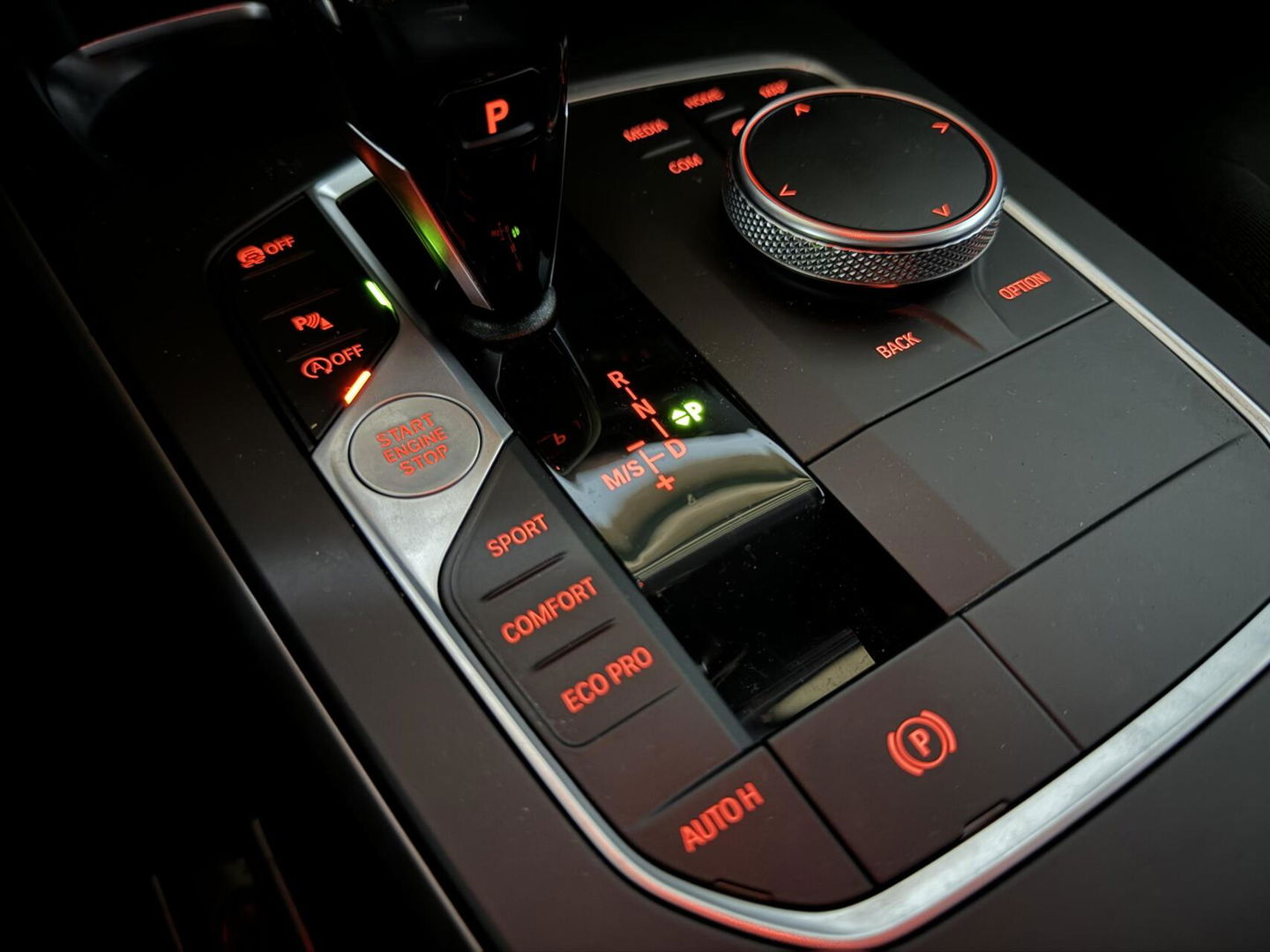 BMW 1 Serie 118i Sport Black Edition Navi Cruise CarPlay NAP