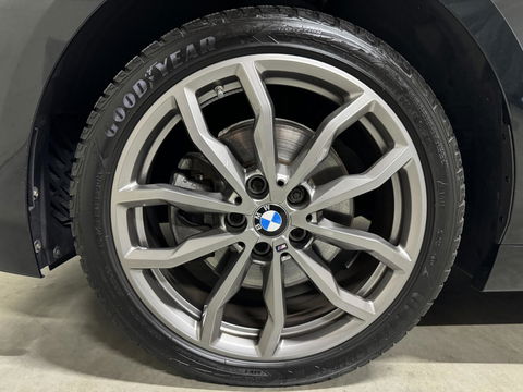 BMW 1 Serie 118i Sport Black Edition Navi Cruise CarPlay NAP
