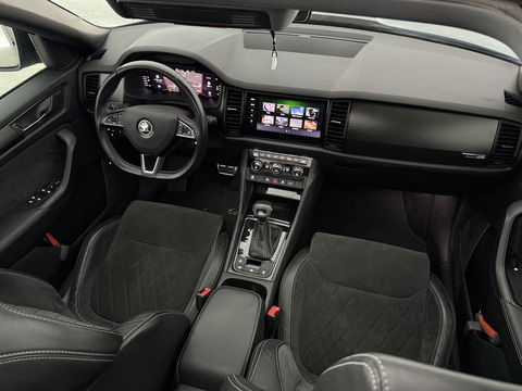 Škoda Kodiaq 1.5 TSI Sportline Business | Pano | Virtual | Sfeerverl. | Memory | Carplay | Trekh. | Adaptive Cruise