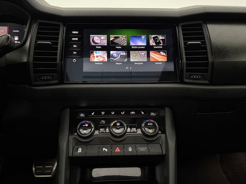 Škoda Kodiaq 1.5 TSI Sportline Business | Pano | Virtual | Sfeerverl. | Memory | Carplay | Trekh. | Adaptive Cruise