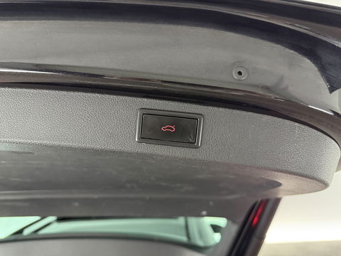 Škoda Kodiaq 1.5 TSI Sportline Business | Pano | Virtual | Sfeerverl. | Memory | Carplay | Trekh. | Adaptive Cruise