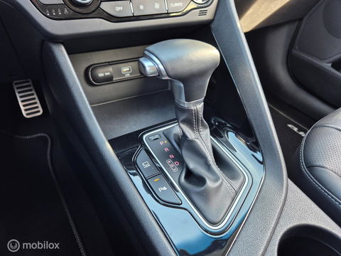 Kia Niro 1.6 GDi Hybrid DynamicPlusLine, Leer, Camera, Carplay