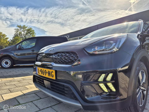 Kia Niro 1.6 GDi Hybrid DynamicPlusLine, Leer, Camera, Carplay