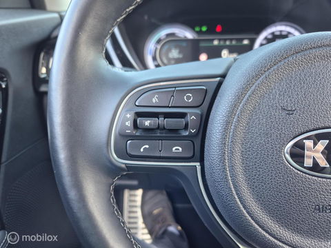 Kia Niro 1.6 GDi Hybrid DynamicPlusLine, Leer, Camera, Carplay