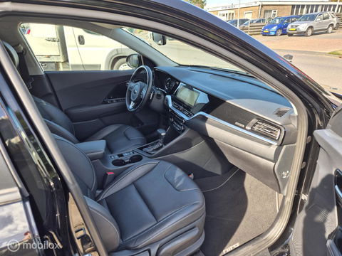 Kia Niro 1.6 GDi Hybrid DynamicPlusLine, Leer, Camera, Carplay