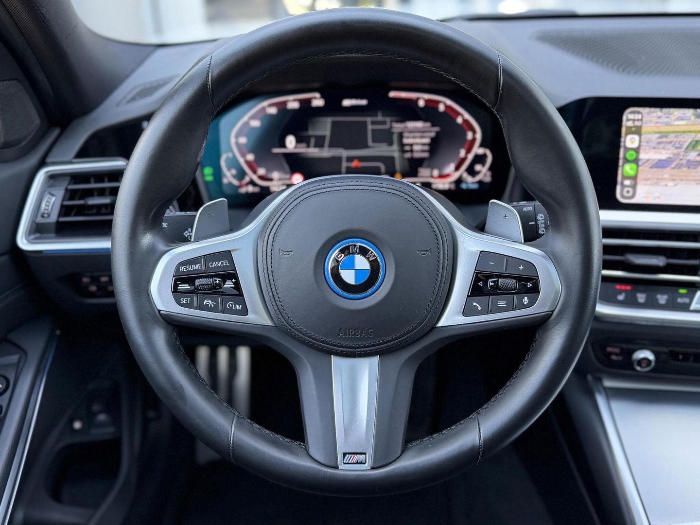 BMW 3 Serie Touring 330e xDrive High Ex. M-Sport|SOH90%|Pano|Laser|Driving Ass Prof|HUD|HiFi||Trekhaak