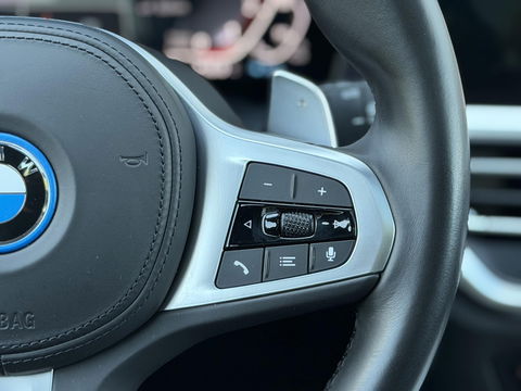 BMW 3 Serie Touring 330e xDrive High Ex. M-Sport|SOH90%|Pano|Laser|Driving Ass Prof|HUD|HiFi||Trekhaak