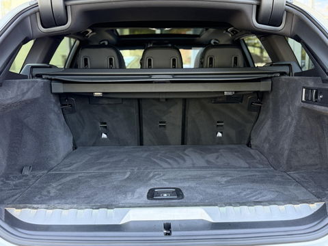 BMW 3 Serie Touring 330e xDrive High Ex. M-Sport|SOH90%|Pano|Laser|Driving Ass Prof|HUD|HiFi||Trekhaak