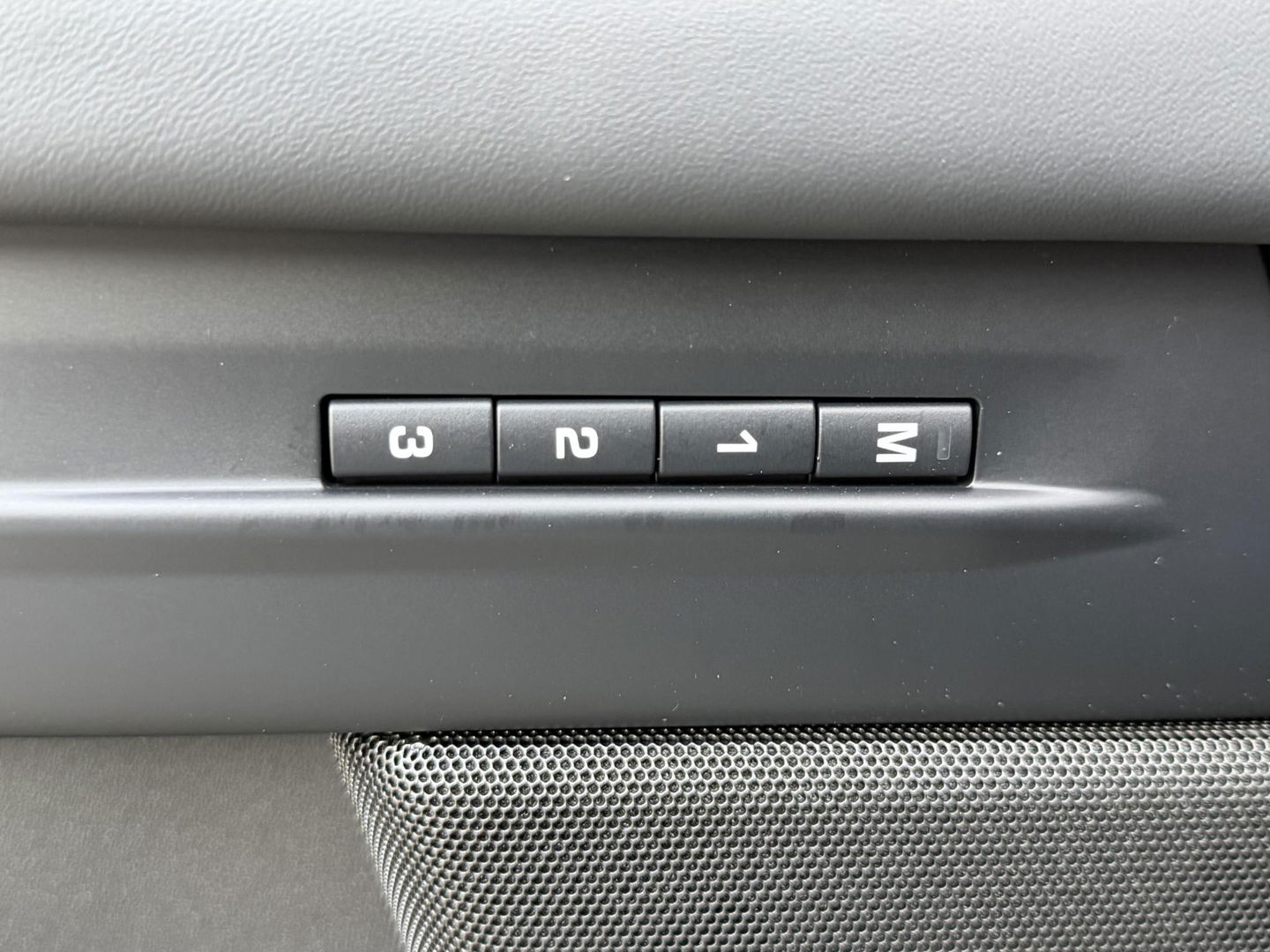 Land Rover Range Rover Evoque 1.5 P300e AWD R-Dynamic Autobiography SOH95%|Pano|360Cam|Meridian|ACC|Diamand Leder|Memory|Digitaal dash|Matrix Led