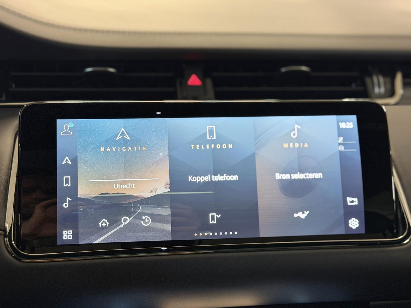 Land Rover Range Rover Evoque 1.5 P300e AWD R-Dynamic Autobiography SOH95%|Pano|360Cam|Meridian|ACC|Diamand Leder|Memory|Digitaal dash|Matrix Led