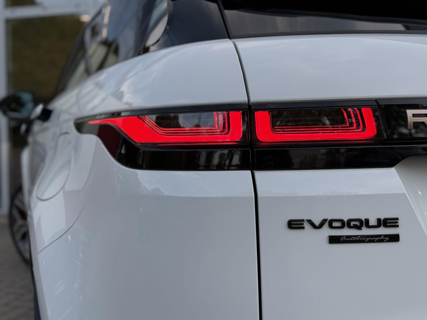 Land Rover Range Rover Evoque 1.5 P300e AWD R-Dynamic Autobiography SOH95%|Pano|360Cam|Meridian|ACC|Diamand Leder|Memory|Digitaal dash|Matrix Led