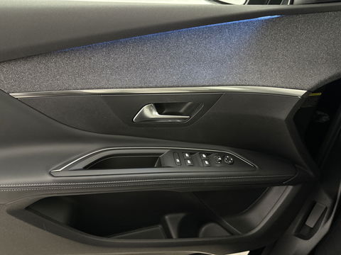 Peugeot 5008 1.2 PureTech 7p | 360° | Virtual | Carplay | Cruise | Keyless | LED | Orig. NL