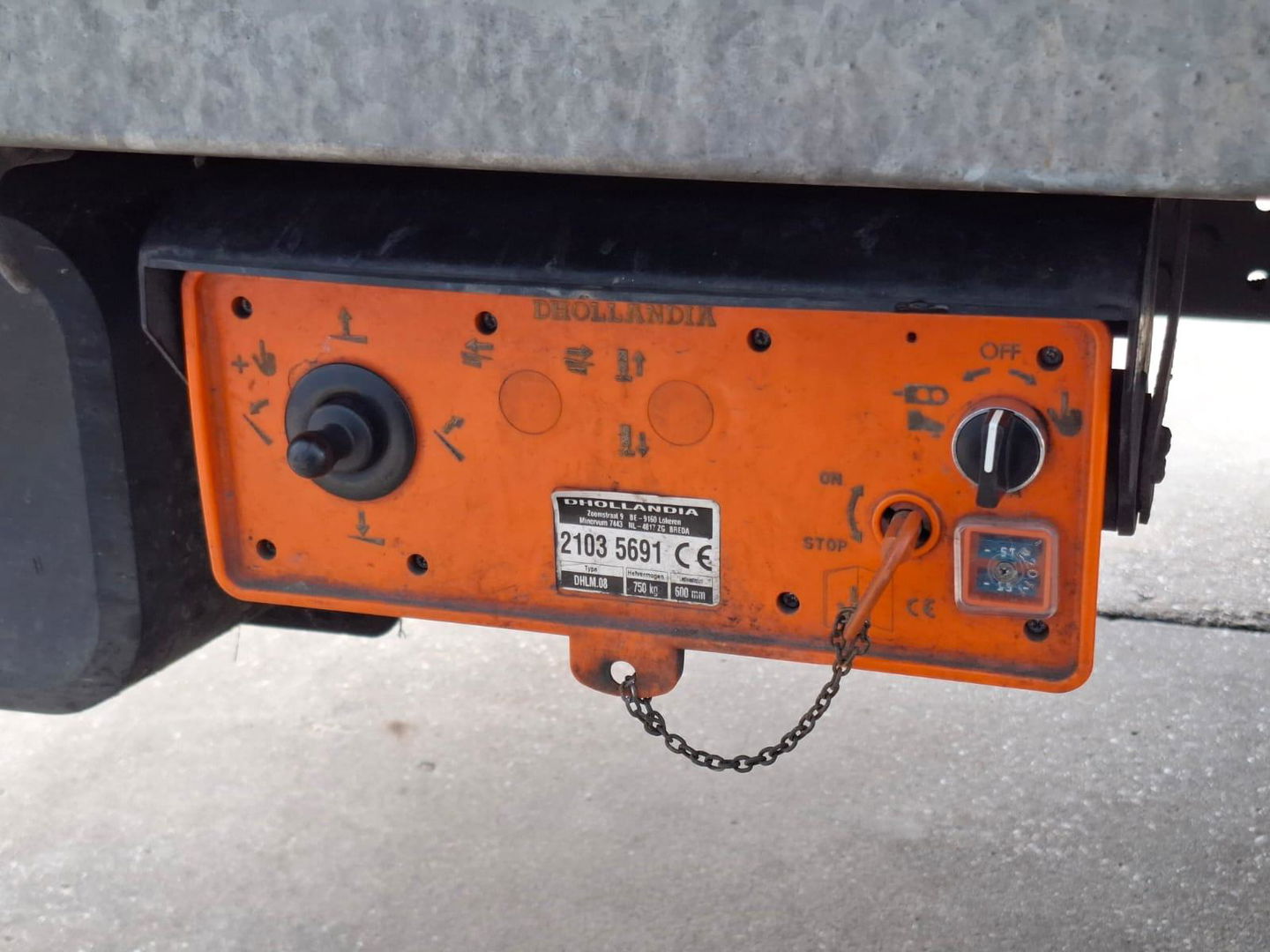 Iveco Daily 35S14NV 2.3 410L H3 PICK-UP / LAADKLEP / AARDGAS / AIRCO / CRUISE CONTROLE / TREKHAAK
