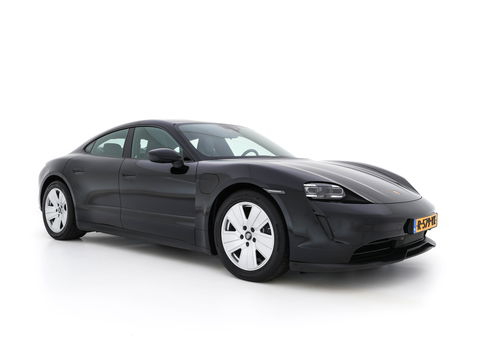 Porsche Taycan 79 kWh [3-Fase] {SOH-100%} (INCL-BTW) *LUXURY-LEATHER | FULL-LED | DIGI-COCKPIT | NAVI-FULLMAP | SPORTSEATS | ECC | CARPLAY | PDC | CRUISE | DAB | 19''ALU*