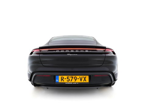 Porsche Taycan 79 kWh [3-Fase] {SOH-100%} (INCL-BTW) *LUXURY-LEATHER | FULL-LED | DIGI-COCKPIT | NAVI-FULLMAP | SPORTSEATS | ECC | CARPLAY | PDC | CRUISE | DAB | 19''ALU*