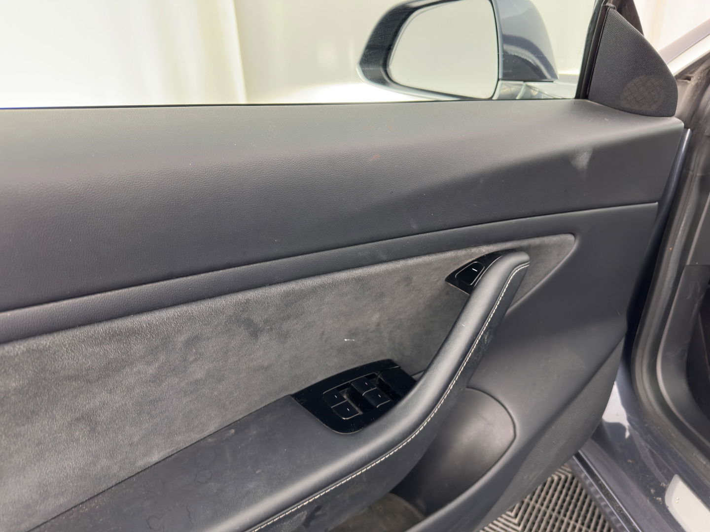 Tesla Model 3 Long Range AWD 75 kWh [ 3-Fase ] {SOH-89%} (INCL-BTW) Aut. *PANO | AUTO-PILOT | LUXURY-LEATHER | KEYLESS | FULL-LED | MEMORY-PACK | SURROUND-VIEW | DAB | CARPLAY | DIGI-COCKPIT | LANE-ASSIST | COMFORT-SEATS | TOWBAR | 18"ALU*