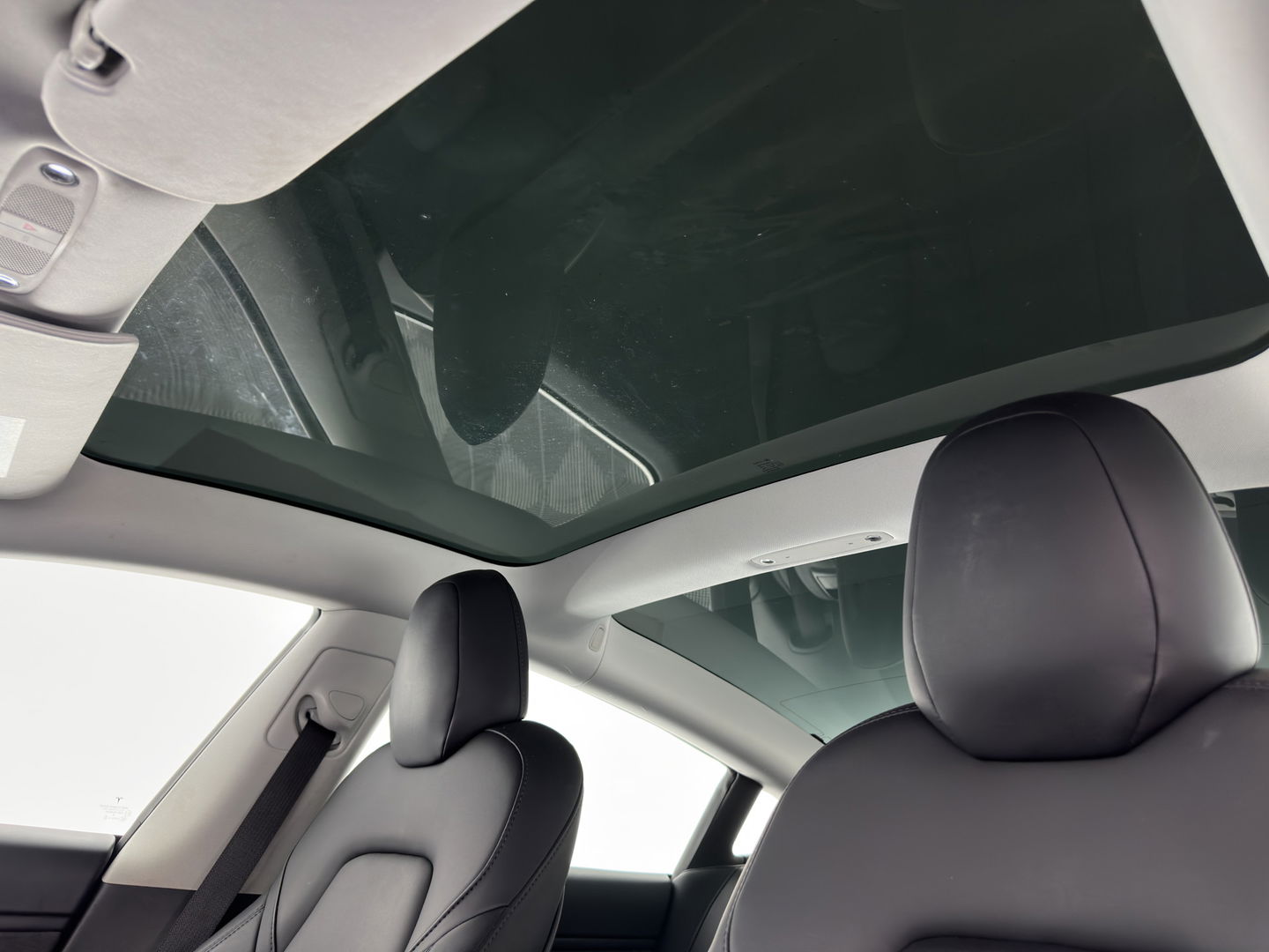 Tesla Model 3 Long Range AWD 75 kWh [ 3-Fase ] {SOH-89%} (INCL-BTW) Aut. *PANO | AUTO-PILOT | LUXURY-LEATHER | KEYLESS | FULL-LED | MEMORY-PACK | SURROUND-VIEW | DAB | CARPLAY | DIGI-COCKPIT | LANE-ASSIST | COMFORT-SEATS | TOWBAR | 18"ALU*