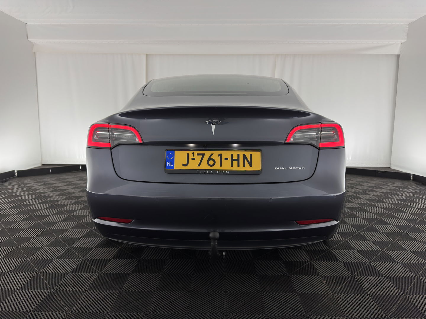 Tesla Model 3 Long Range AWD 75 kWh [ 3-Fase ] {SOH-89%} (INCL-BTW) Aut. *PANO | AUTO-PILOT | LUXURY-LEATHER | KEYLESS | FULL-LED | MEMORY-PACK | SURROUND-VIEW | DAB | CARPLAY | DIGI-COCKPIT | LANE-ASSIST | COMFORT-SEATS | TOWBAR | 18"ALU*