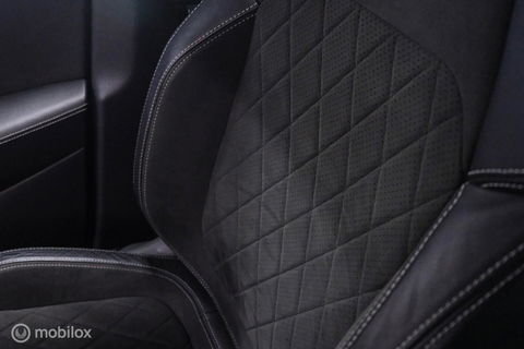 Škoda Kodiaq 1.5 TSI Sportline Business 7p | Trekhaak | Camera | BTW auto | NL auto | Adaptive | Virtual Cockpit |
