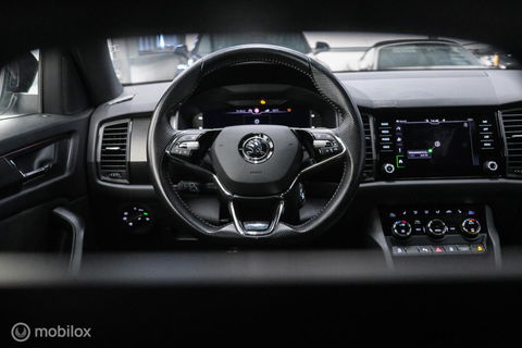 Škoda Kodiaq 1.5 TSI Sportline Business 7p | Trekhaak | Camera | BTW auto | NL auto | Adaptive | Virtual Cockpit |