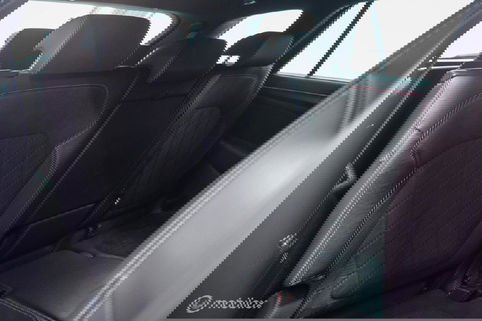 Škoda Kodiaq 1.5 TSI Sportline Business 7p | Trekhaak | Camera | BTW auto | NL auto | Adaptive | Virtual Cockpit |