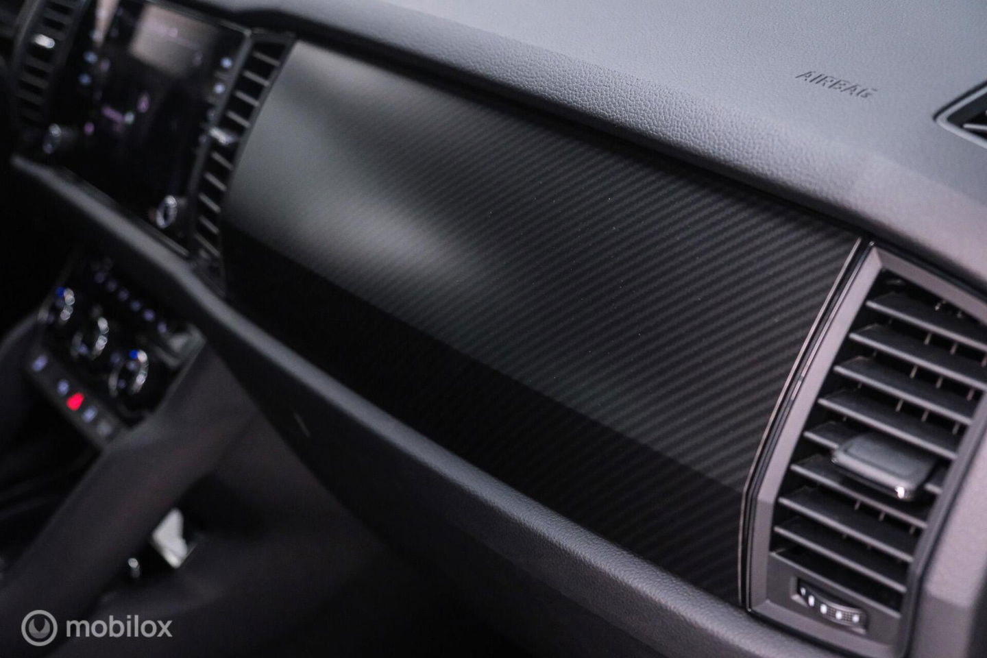 Škoda Kodiaq 1.5 TSI Sportline Business 7p | Trekhaak | Camera | BTW auto | NL auto | Adaptive | Virtual Cockpit |