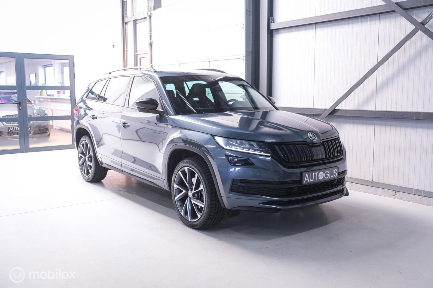 Škoda Kodiaq 1.5 TSI Sportline Business 7p | Trekhaak | Camera | BTW auto | NL auto | Adaptive | Virtual Cockpit |