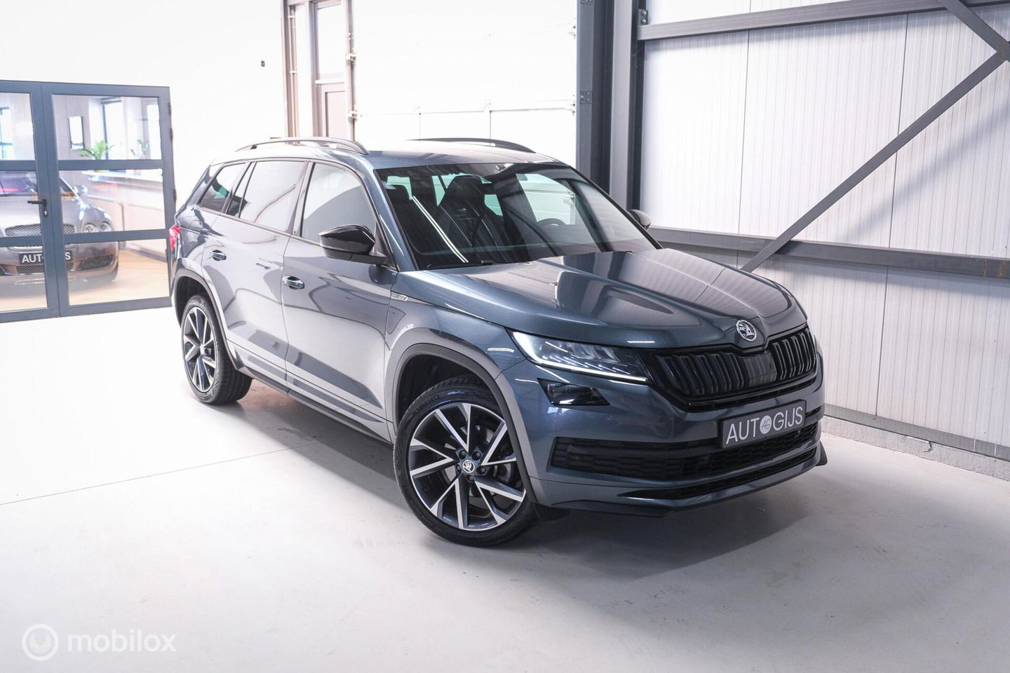 Škoda Kodiaq 1.5 TSI Sportline Business 7p | Trekhaak | Camera | BTW auto | NL auto | Adaptive | Virtual Cockpit |